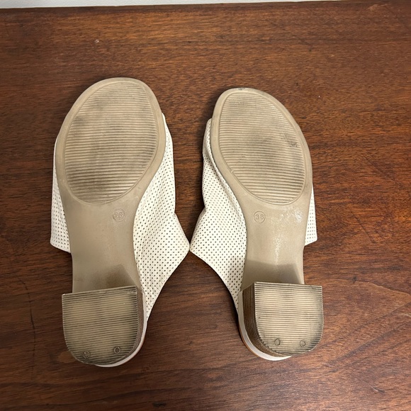 Cute leather dressy sandals - Picture 4 of 4